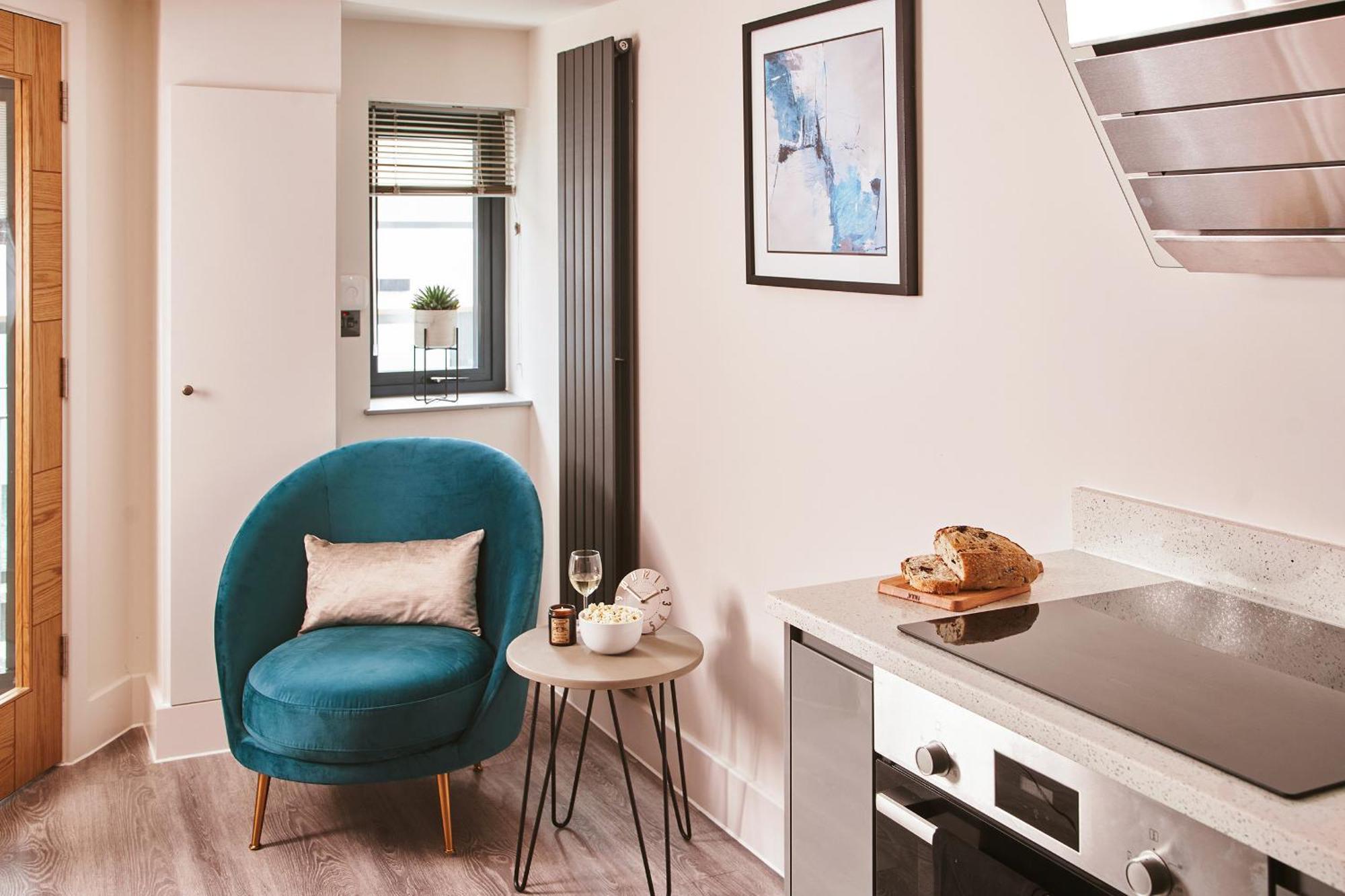 The Moorings - Stylish Duplex Apartment On Torquay Harbourside Екстериор снимка